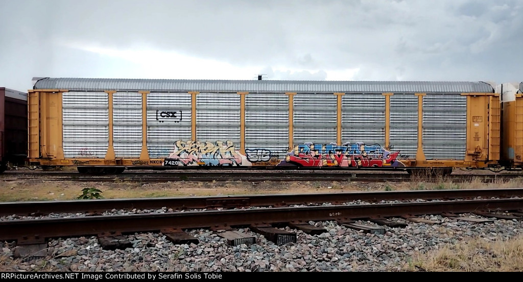 NKCR 7420 Rack CSX Con Grafiti 